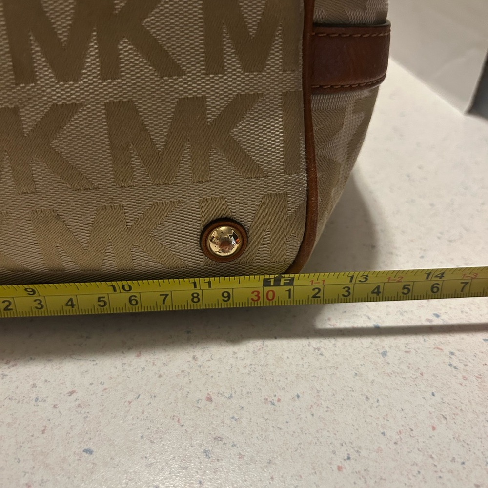 Michael Kors Tan and Brown Signature Tote - Picture 7 of 11